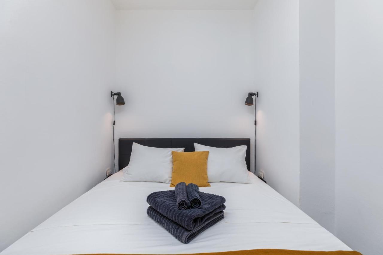 PUY 3 Minutes From The Beach: Lovely Studio Apartment מראה חיצוני תמונה